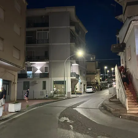 Lägenhet La Rotonda Diamante